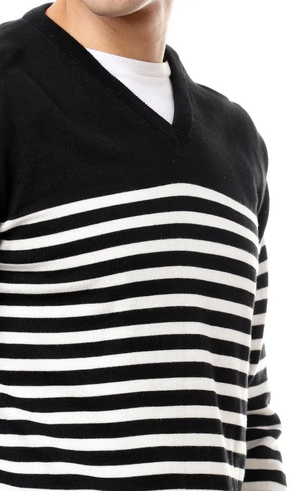 93841 Casual Striped Pullover With Hem Sleeves - Black
