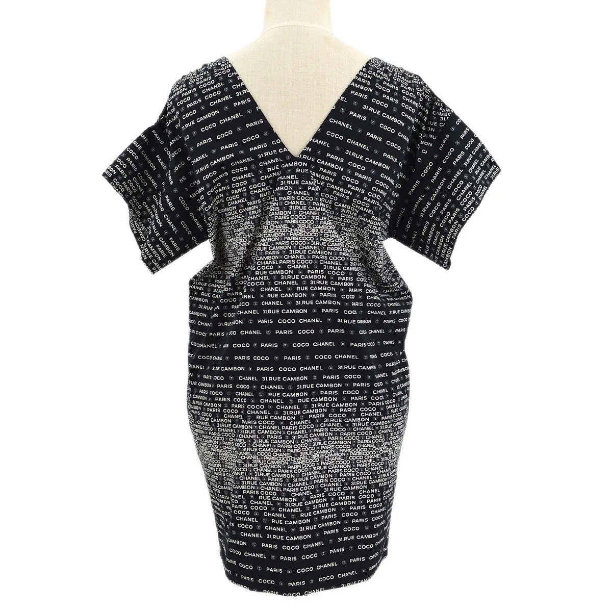Chanel 2009 Spring logo-print V-neck T-shirt #34