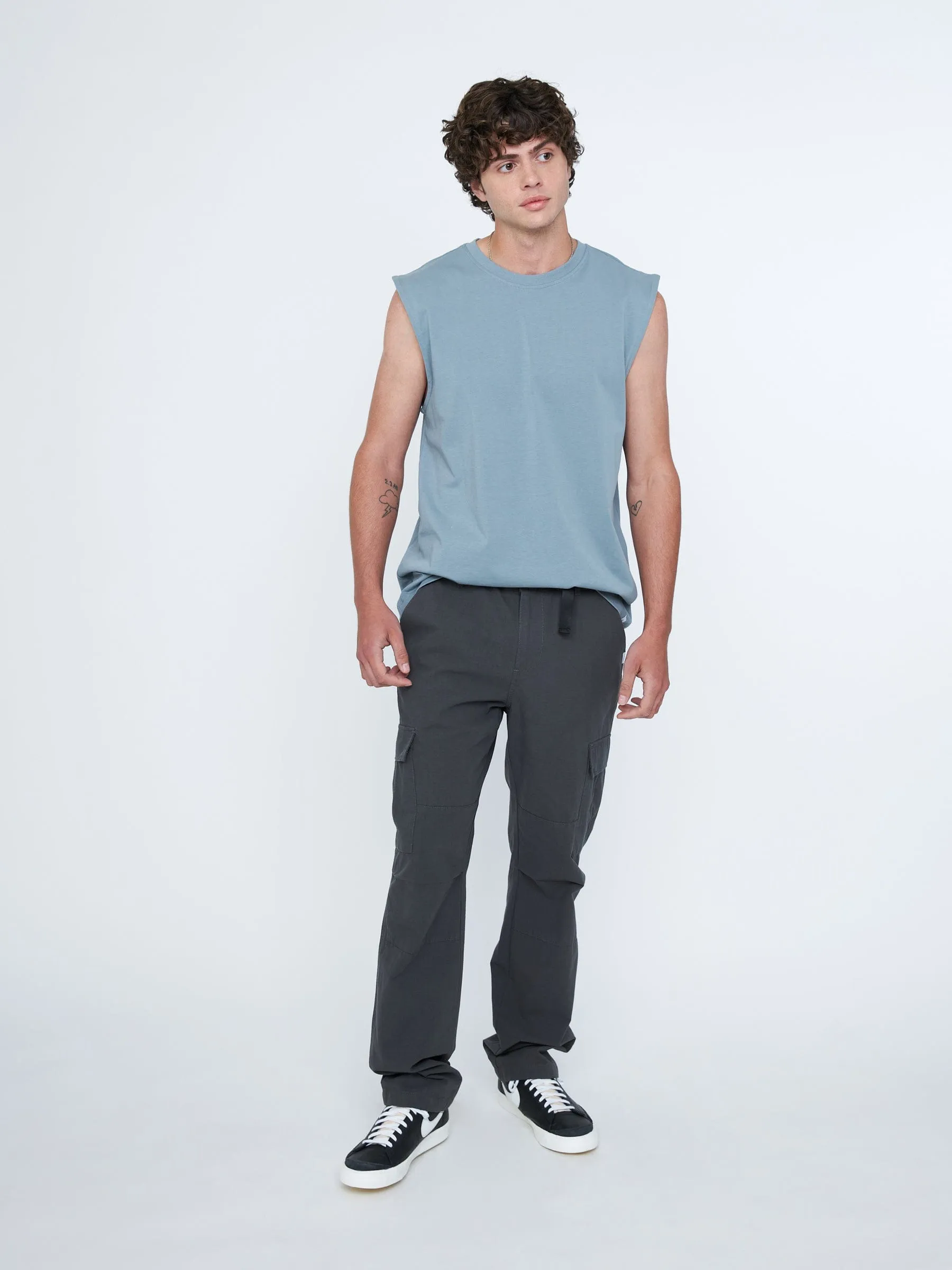 Crewneck Sleeveless Tee