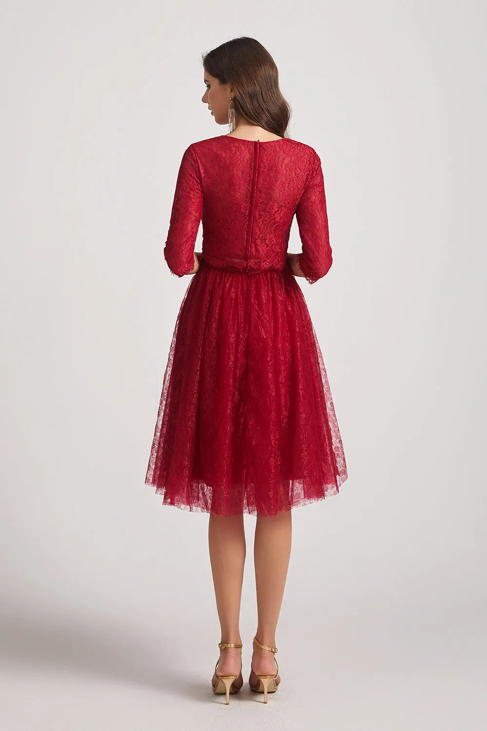 Round Neckline 3/4 Sleeves Knee Length Lace Short Bridesmaid Dresses (AF0136)