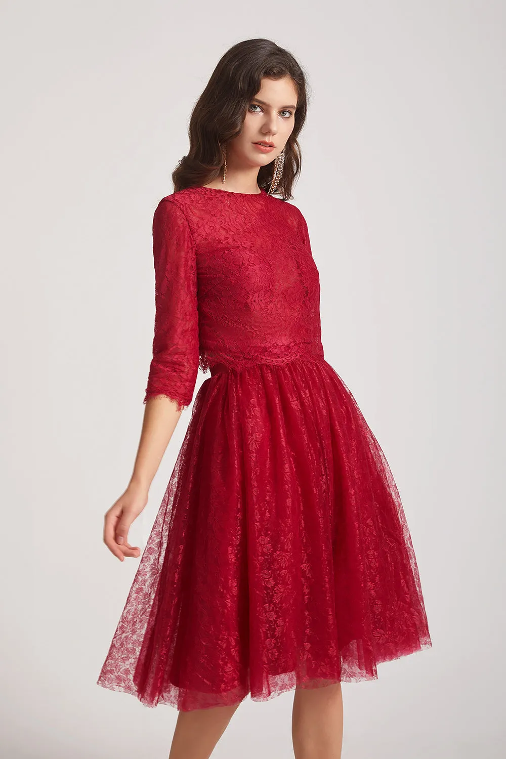 Round Neckline 3/4 Sleeves Knee Length Lace Short Bridesmaid Dresses (AF0136)